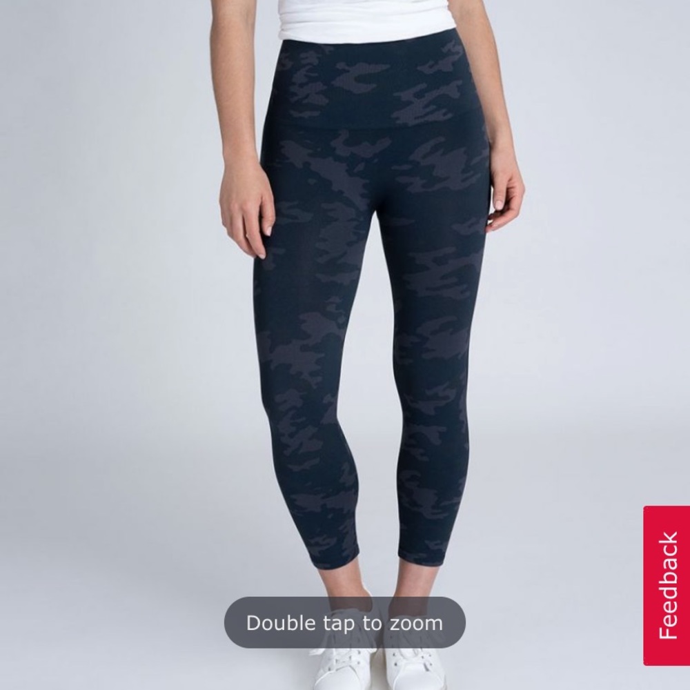 Spanx black camo look at me now seamless 7/8 pant